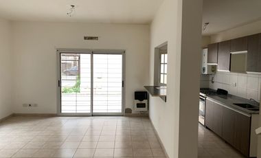 GRAN DUPLEX DE 4 AMB EN COMPLEJO
