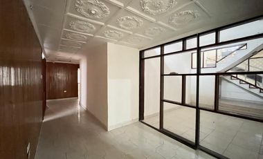 casa en arriendo en altos de riomar. Cod A105135