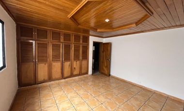 casa en arriendo en altos de riomar. Cod A105135