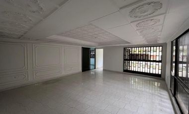 casa en arriendo en altos de riomar. Cod A105135