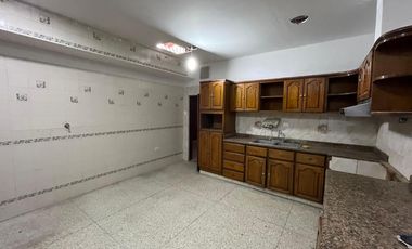 casa en arriendo en altos de riomar. Cod A105135