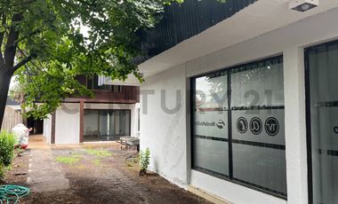 CASA Y LOCAL COMERCIAL EN VENTA FRENTE PLAZA MULCHÉN