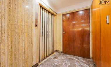 Venta de 3 ambientes con balcón excelente vista abierta LUZ-SOL