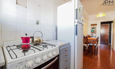 Venta de 3 ambientes con balcón excelente vista abierta LUZ-SOL