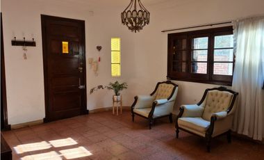 Casa tres ambientes. NIcanor Ezeiza 700. Vidal. Venta.