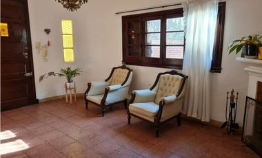 Casa tres ambientes. NIcanor Ezeiza 700. Vidal. Venta.