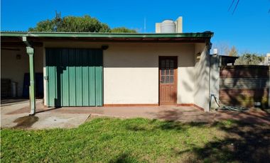 Casa tres ambientes. NIcanor Ezeiza 700. Vidal. Venta.