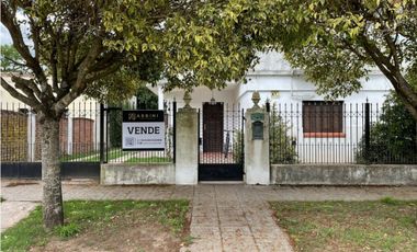 Casa tres ambientes. NIcanor Ezeiza 700. Vidal. Venta.