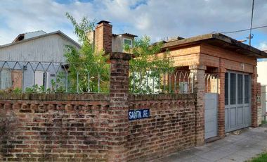 Casa para 2 Familias en venta en Ezpeleta Este