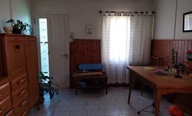 Casa para 2 Familias en venta en Ezpeleta Este