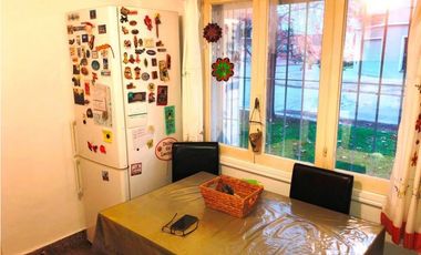 CHALET DE 3 AMBIENTES C/ COCHERA MAS Dto DE 2 AMB C/ BALCON A LA CALLE