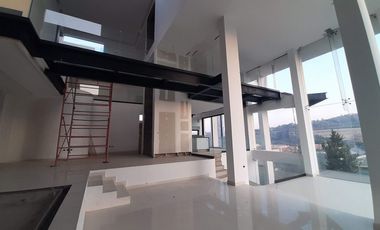 Espectacular residencia nueva única en Bosque Real