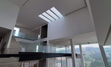 Espectacular residencia nueva única en Bosque Real