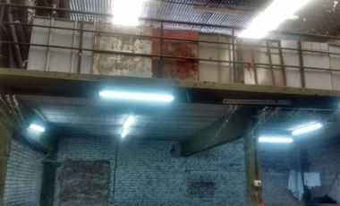 Galpón 380m2 C/vvda. Usos Varios - Flores