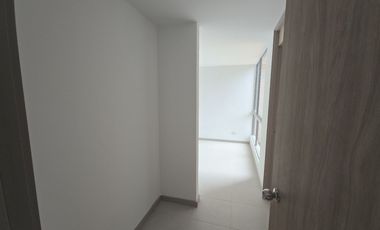 apartamento en arriendo en la cuenca. Cod A512590
