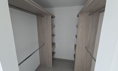apartamento en arriendo en la cuenca. Cod A512590