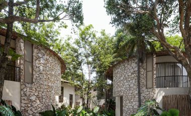 Villa de Lujo Sustentable en Venta - 2 Recámaras - 2 Niveles - Jardin - Región 10 - Tulum