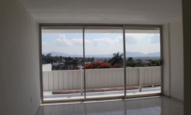 Oficina / Consultorio  en Las Palmas Cuernavaca - ROQ-571-Lc