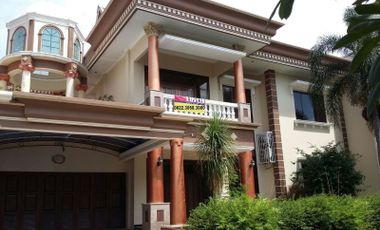 Rumah Mewah Pakuwon Surabaya Barat Dk Citraland Graha Famili