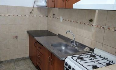 Excelente duplex 2 amb con patio y parrilla