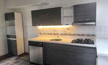 casa en arriendo en loma del chocho. Cod A776536