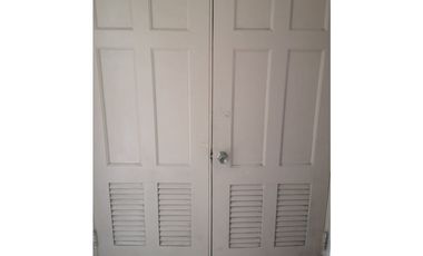 CASA ALBROOK UN PISO  2 APARTAMENTOS