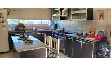 Venta - Galpon y Departamentos - Pinamar