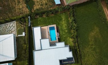 VENTA CASA EN RUITOQUE CERCA AL PARQUE NTERNACIONAL DEL PARAPENTE. Cod V9401