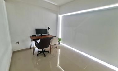 Hermosa y Espaciosa Casa en Privada