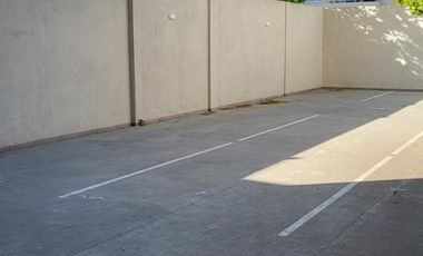 COCHERA EN VENTA ZONA CENTRO DE VILLA BALLESTER.