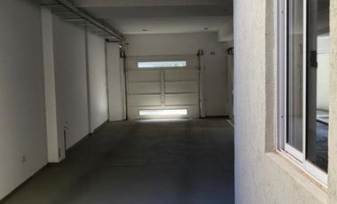 COCHERA EN VENTA ZONA CENTRO DE VILLA BALLESTER.