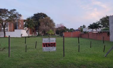 ESPECTACULAR TERRENO EN UNO DE LOS BARRIOS MÁS PINTORESCOS DE POSADAS – A PASOS DE PUERTO LAUREL.-