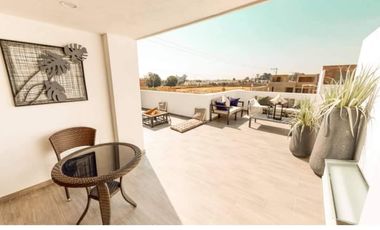 HERMOSA CASA EN VENTA CON AMPLIO JARDIN EN CUAUTLANCINGO PUEBLA