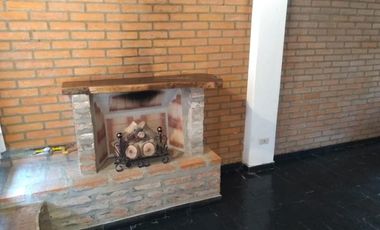 Chalet en venta en Castelar Sur