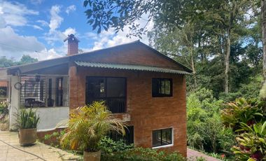 casa campestre en venta en corregimiento la elvira. Cod V9190492