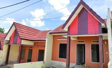 Rumah murah dan strategis dekat stasiun dan kota rangkas