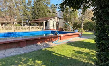 Quinta 4 Ambientes En Venta - Francisco Alvarez, Moreno