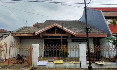 6 Bedroom House for rent