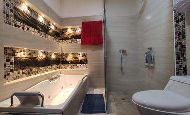 casa en venta en lomitas. Cod V24630