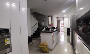 casa en venta en lomitas. Cod V24630