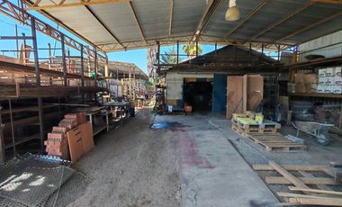 Se vende terreno en Viluco con ferretería