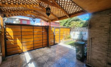 Venta Casa Laguna Sur Con Estacionamiento