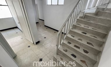 casa en arriendo en florida nueva. Cod A67433