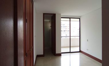 apartamento en arriendo en altos del aguacatal. Cod A101782