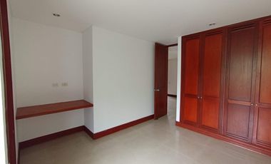 apartamento en arriendo en altos del aguacatal. Cod A101782