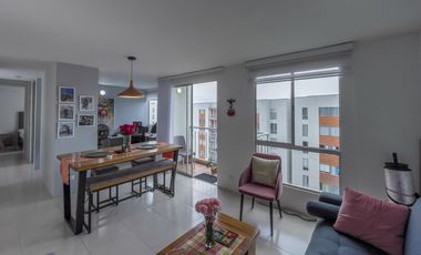 SE VENDE APTO EN LOS NARANJOS 60 M2. Cod V8234