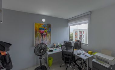 SE VENDE APTO EN LOS NARANJOS 60 M2. Cod V8234
