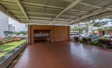 SE VENDE APTO EN LOS NARANJOS 60 M2. Cod V8234