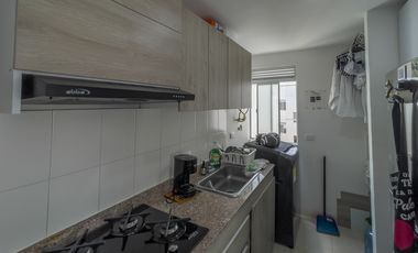 SE VENDE APTO EN LOS NARANJOS 60 M2. Cod V8234