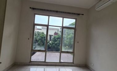 Disewakan Rumah Foresta Naturale BSD City Bersih Bagus Rapih Terawat